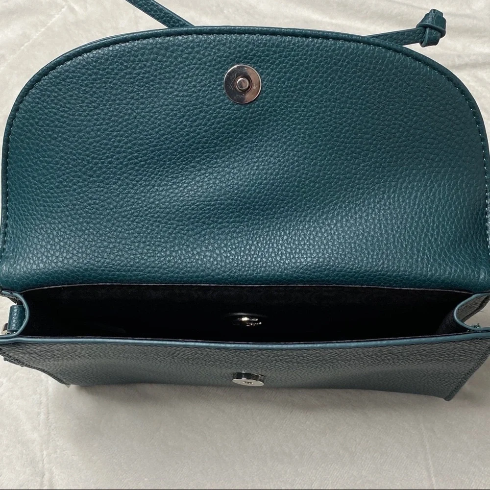 Charming Charlie Teal Clutch Wristlet Purse